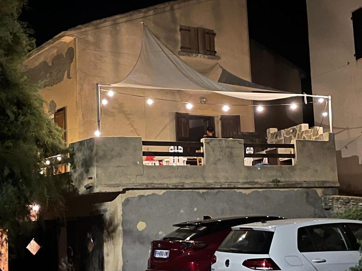 Casa Piazza Grande maison au bord de mer Grillasca Extérieur photo